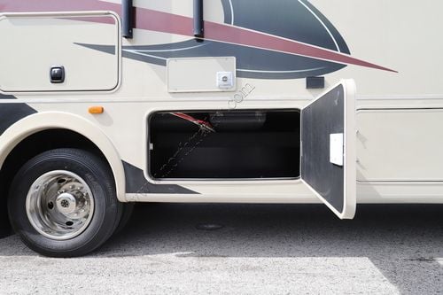 2019 Coachmen Mirada 35LS