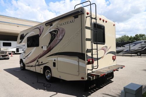 2016 Thor Chateau 22B