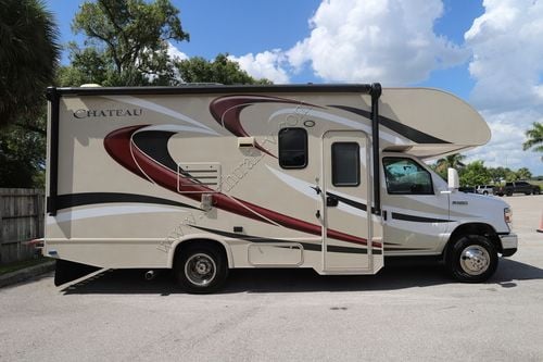 2016 Thor Chateau 22B