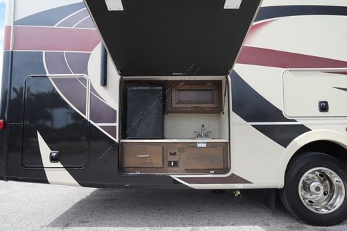 2019 Coachmen Mirada 35LS