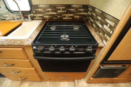 2016 Thor Chateau 22B