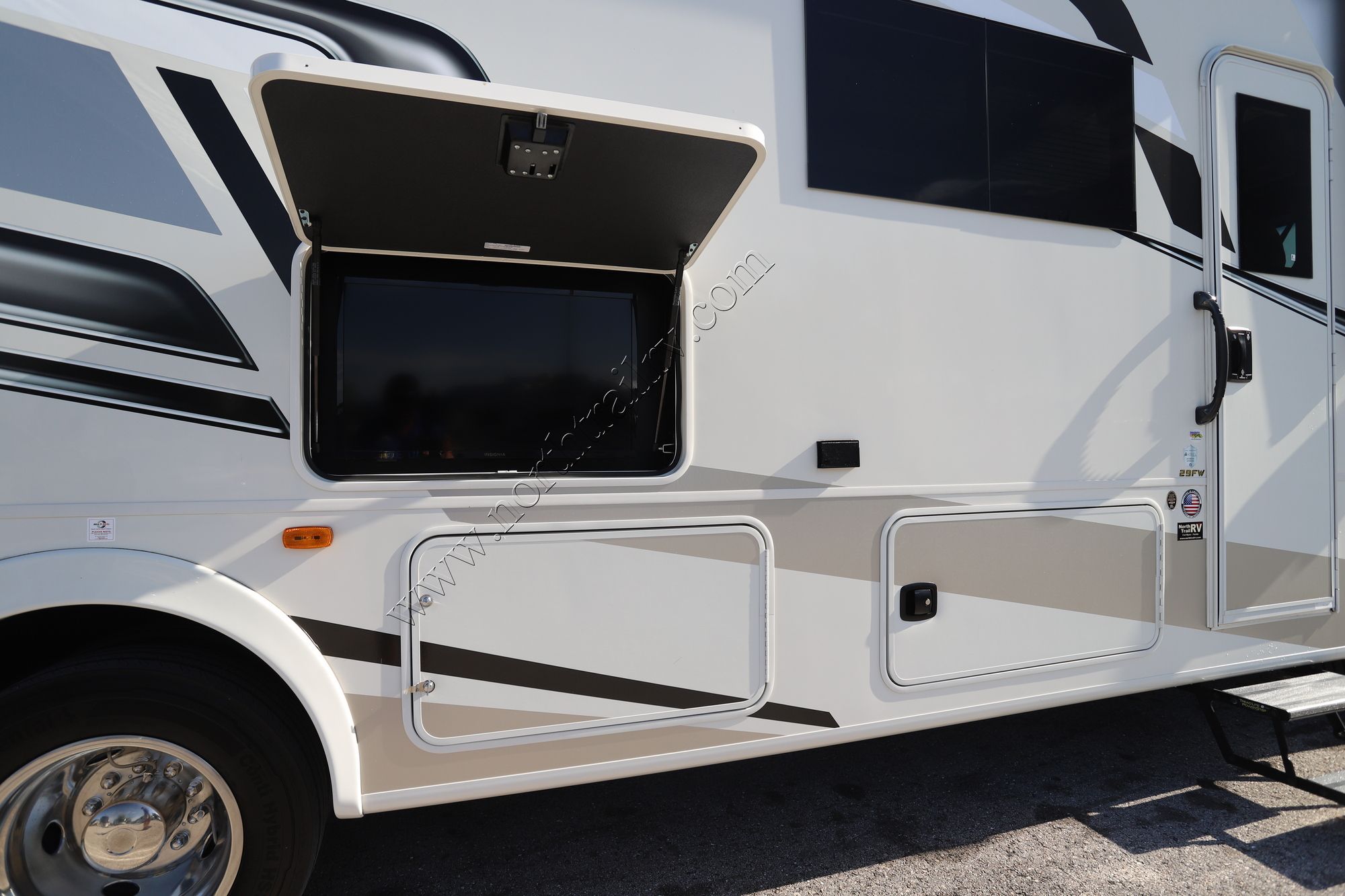 Used 2025 Coachmen Mirada 29FW Class A  For Sale