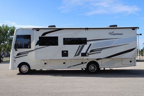 2025 Coachmen Mirada 29FW