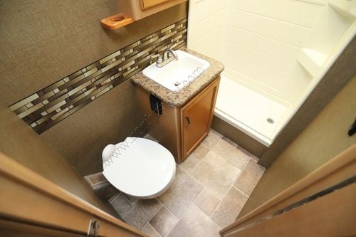 2016 Thor Chateau 22B