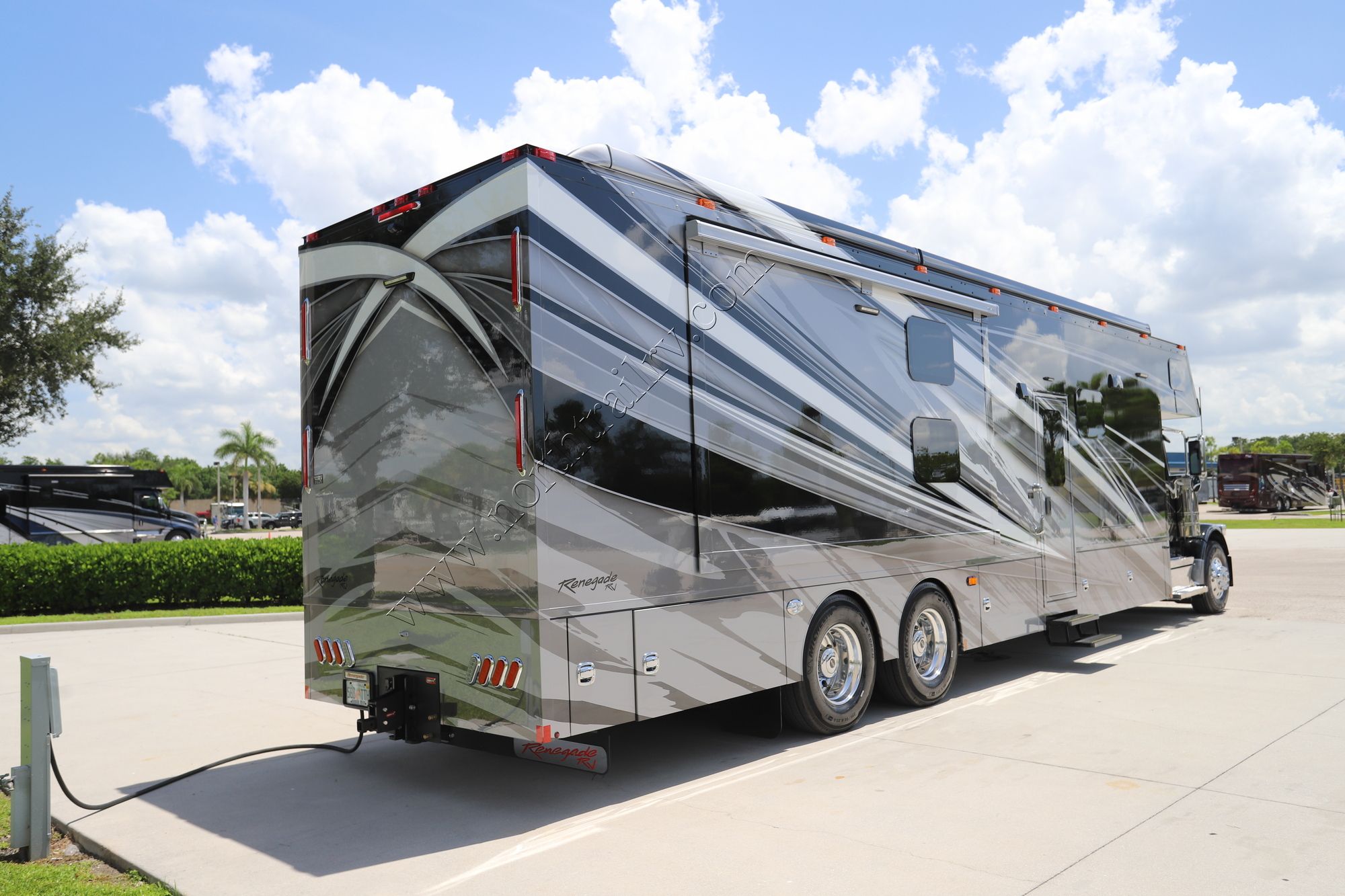 New 2026 Renegade Rv Classic 45CBF Super C  For Sale