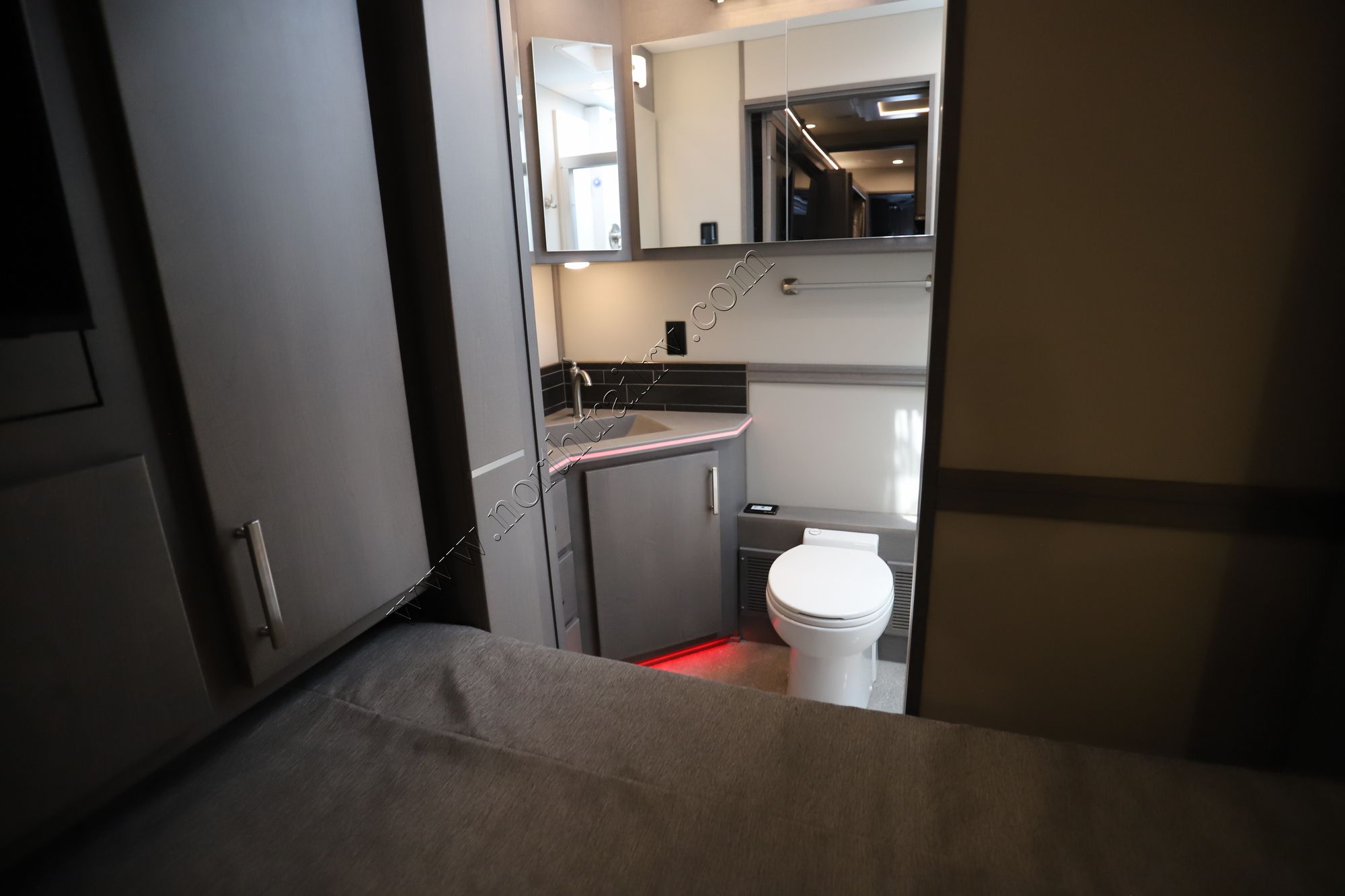 New 2026 Renegade Rv Classic 45CBF Super C  For Sale