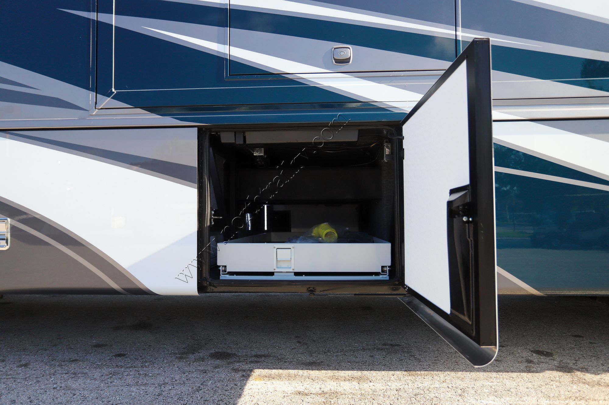 New 2026 Newmar Ventana 3809 Class A  For Sale