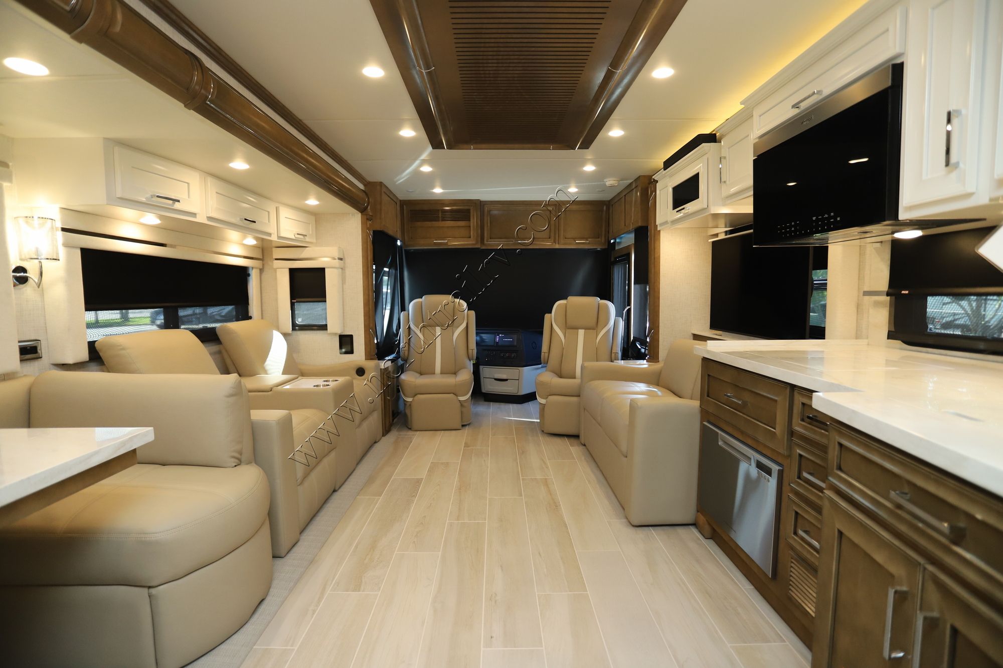 New 2026 Newmar Ventana 3809 Class A  For Sale