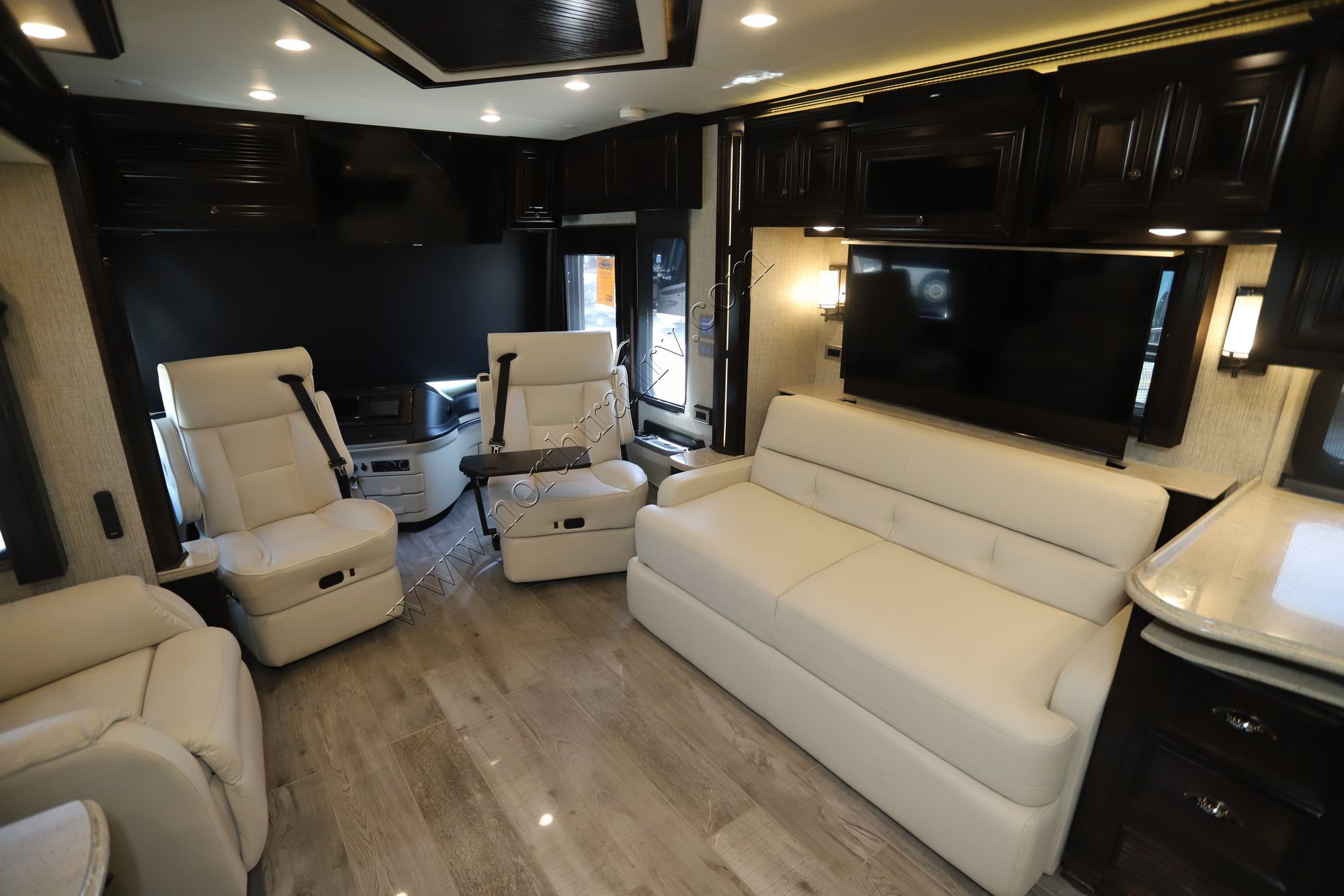 Used 2020 Newmar Dutch Star 4362 Class A  For Sale