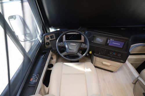 2026 Newmar Ventana 3809