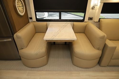 2026 Newmar Ventana 3809