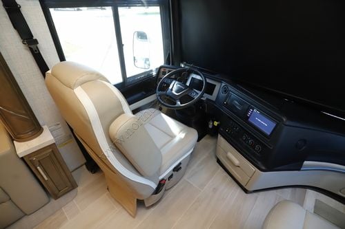 2026 Newmar Ventana 3809
