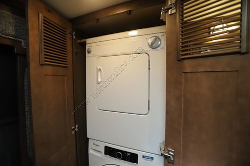 2019 Newmar Ventana 4326