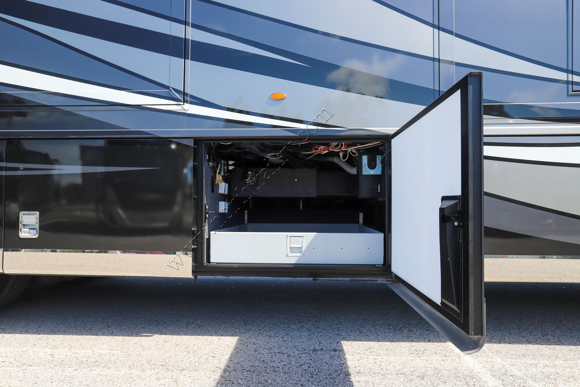 Used 2020 Newmar Dutch Star 4362 Class A  For Sale
