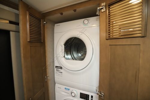 2026 Newmar Ventana 3809
