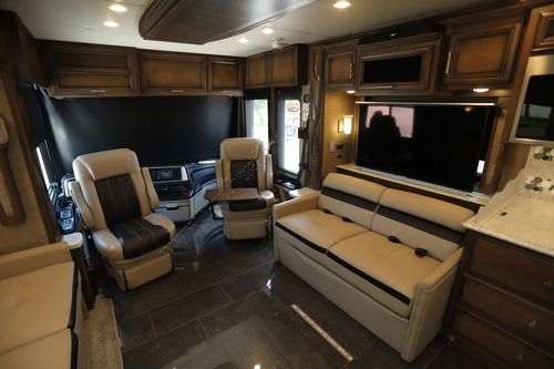 2019 Newmar Ventana 4326