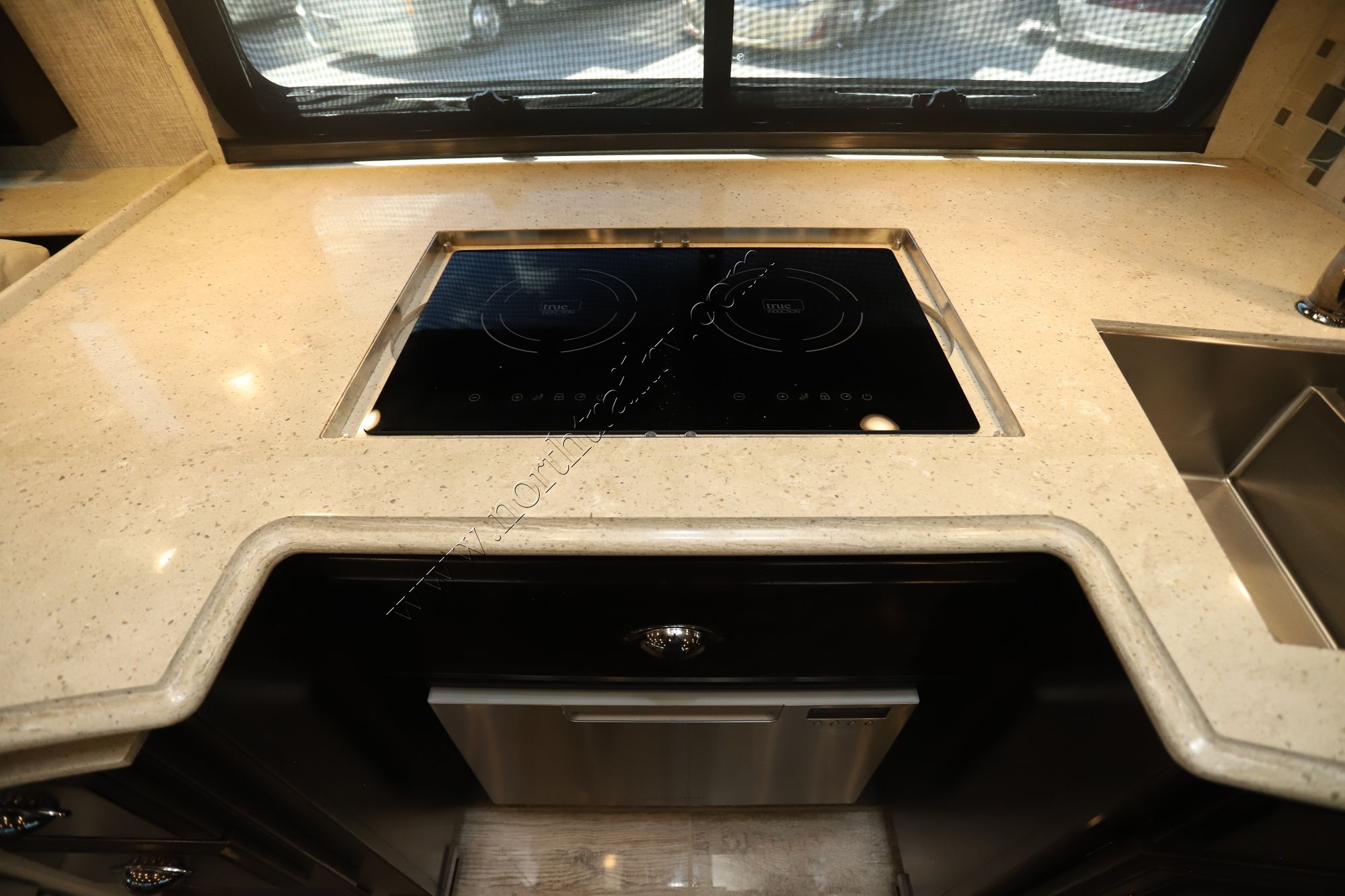 Used 2020 Newmar Dutch Star 4362 Class A  For Sale