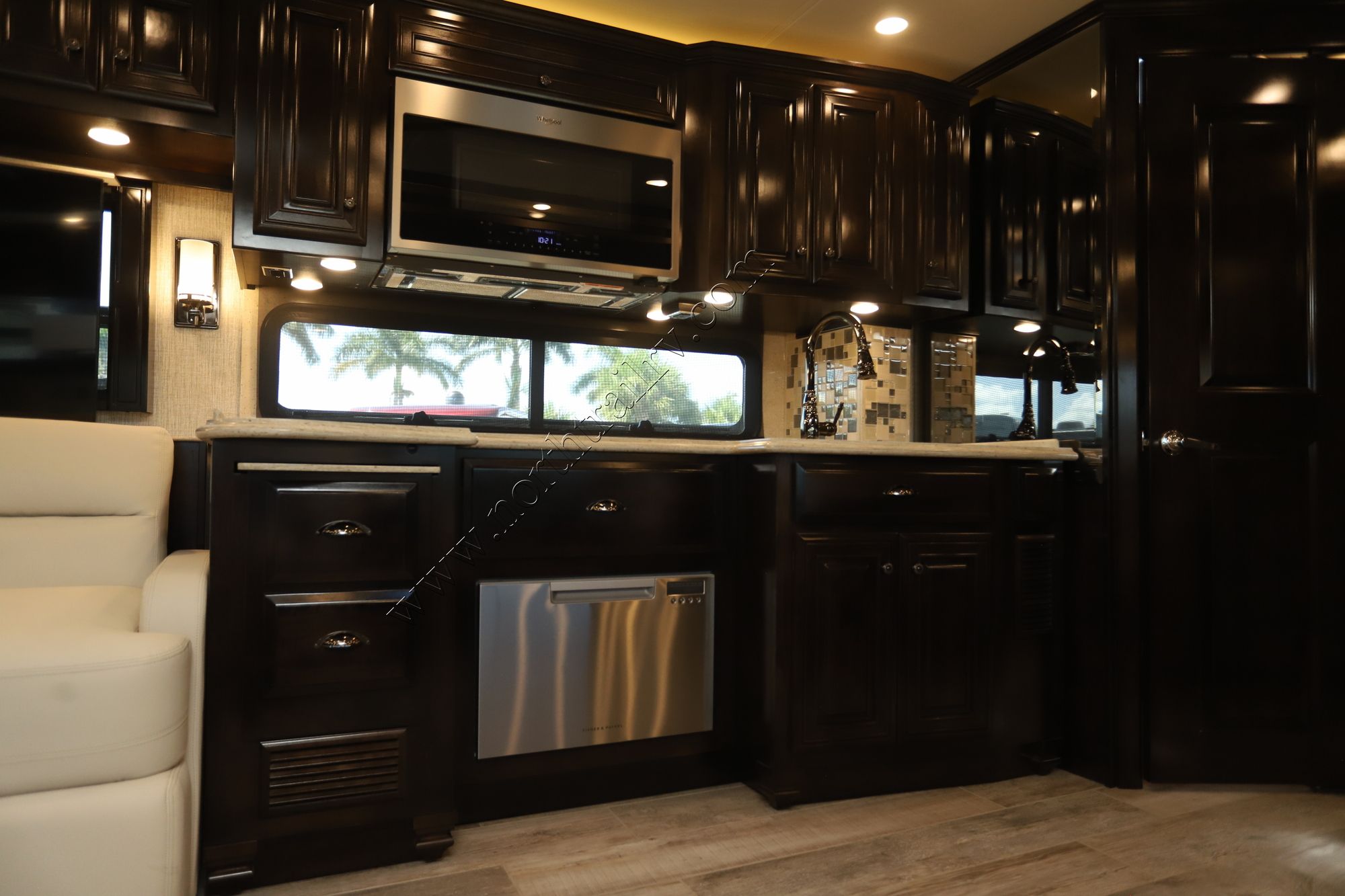 Used 2020 Newmar Dutch Star 4362 Class A  For Sale