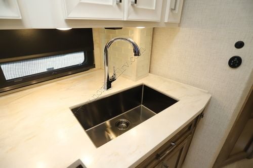 2026 Newmar Ventana 3809