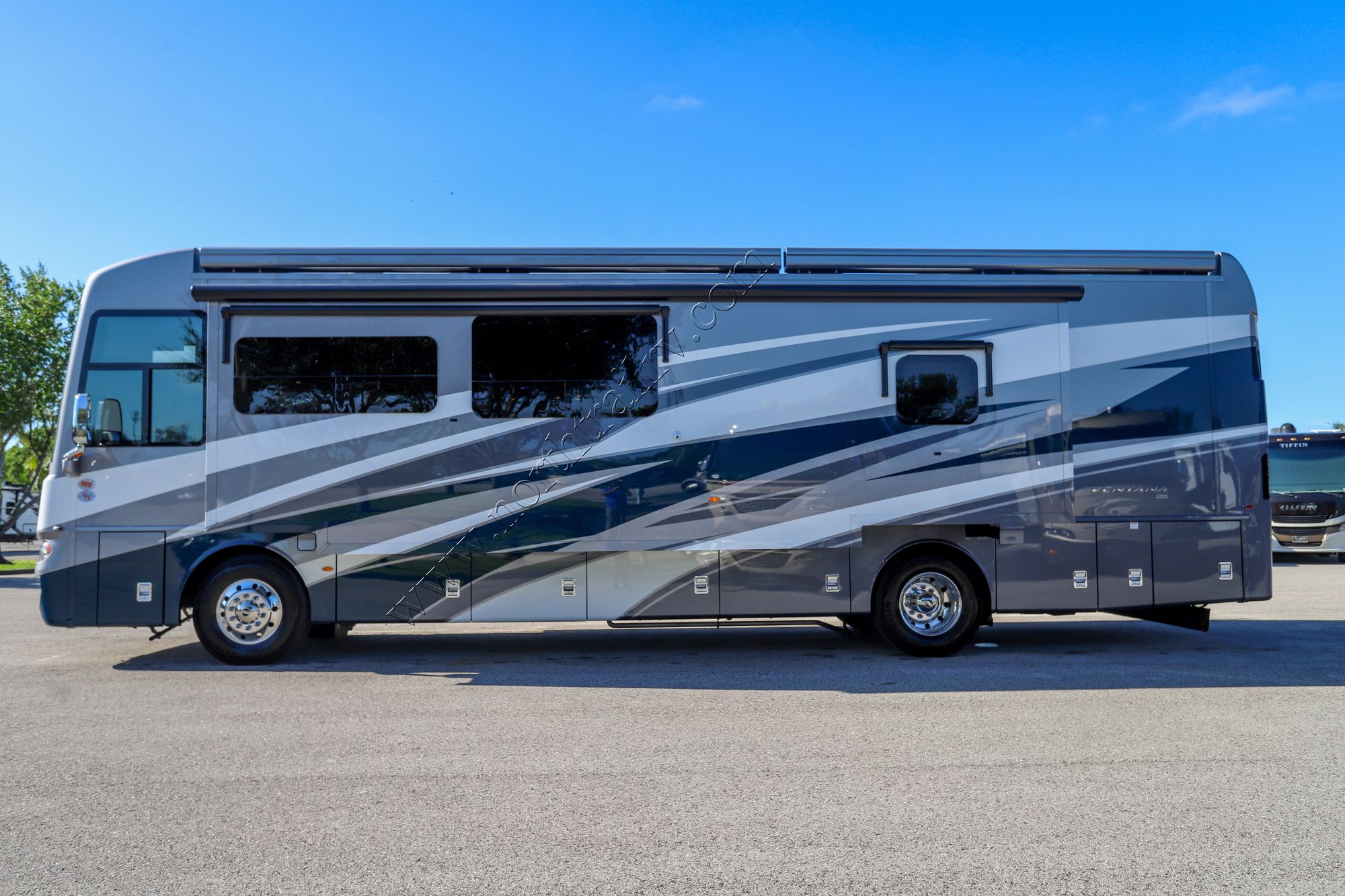 New 2026 Newmar Ventana 3809 Class A  For Sale