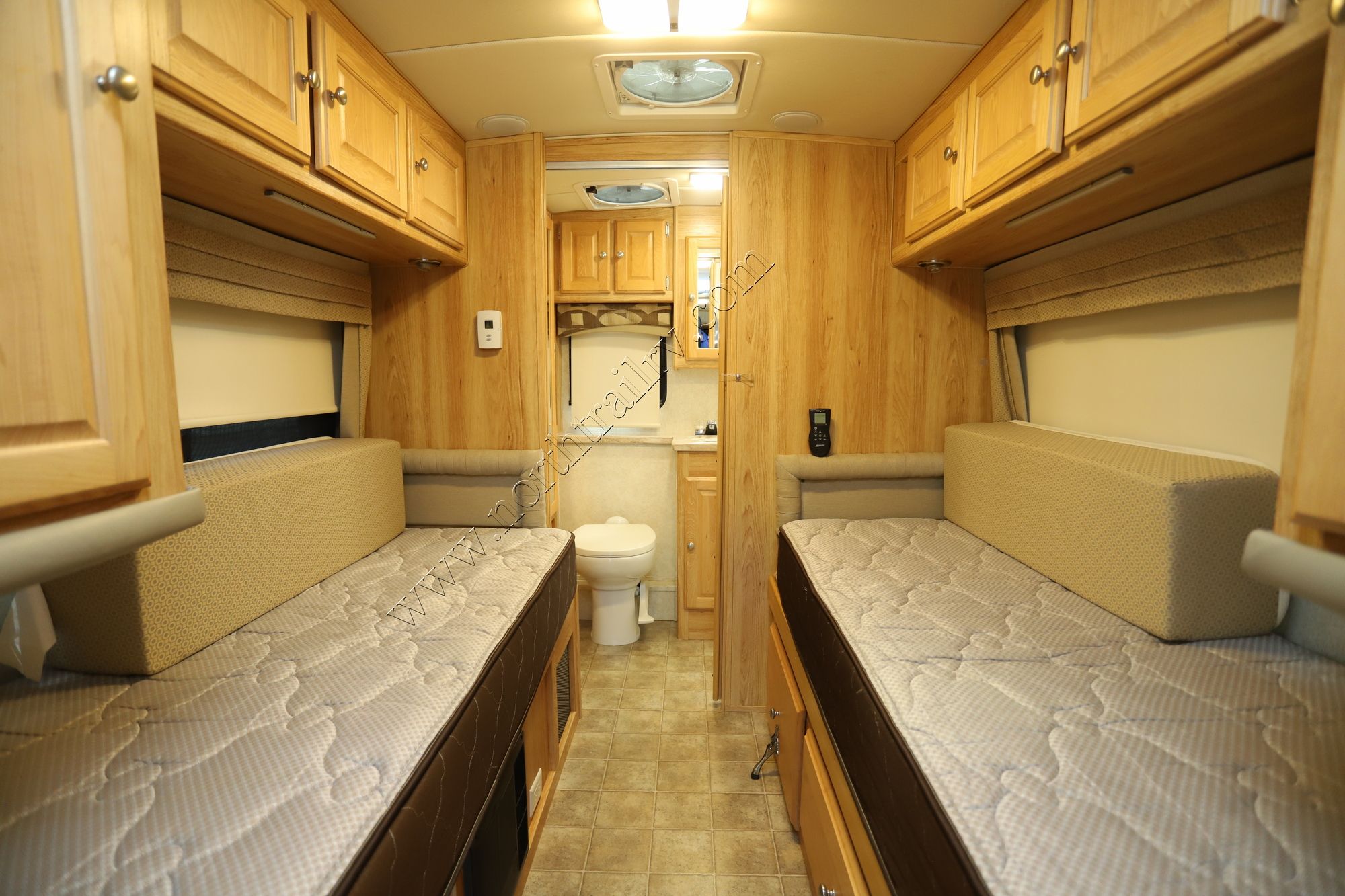 Used 2018 Phoenix Usa Phoenix Cruiser 2552 Class C  For Sale