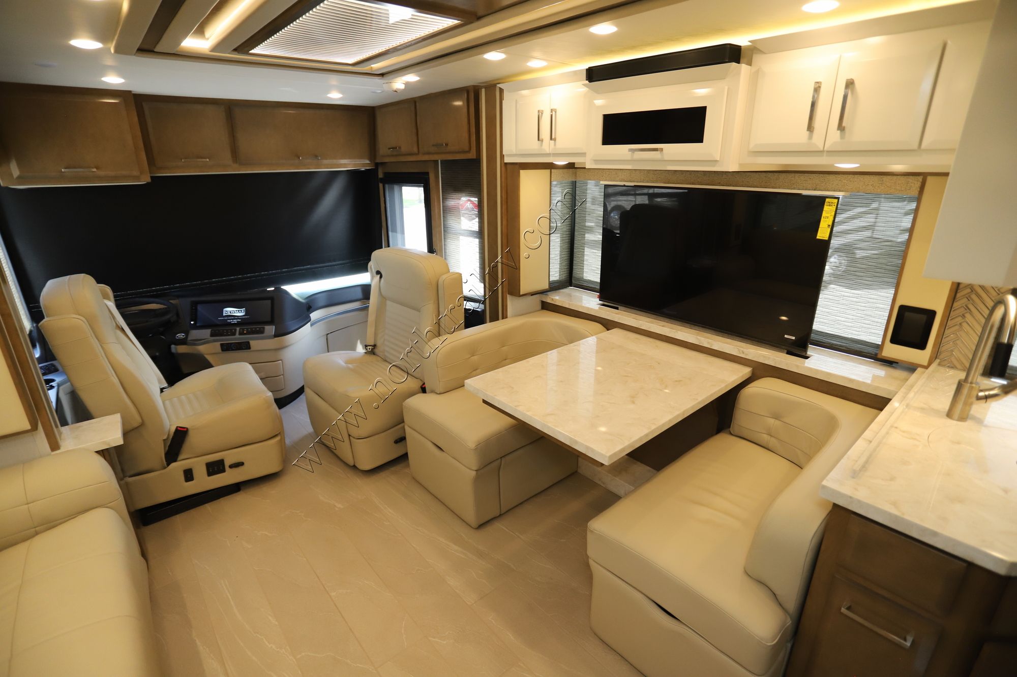 New 2026 Newmar New Aire 3543 Class A  For Sale