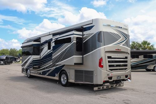 2026 Newmar New Aire 3543