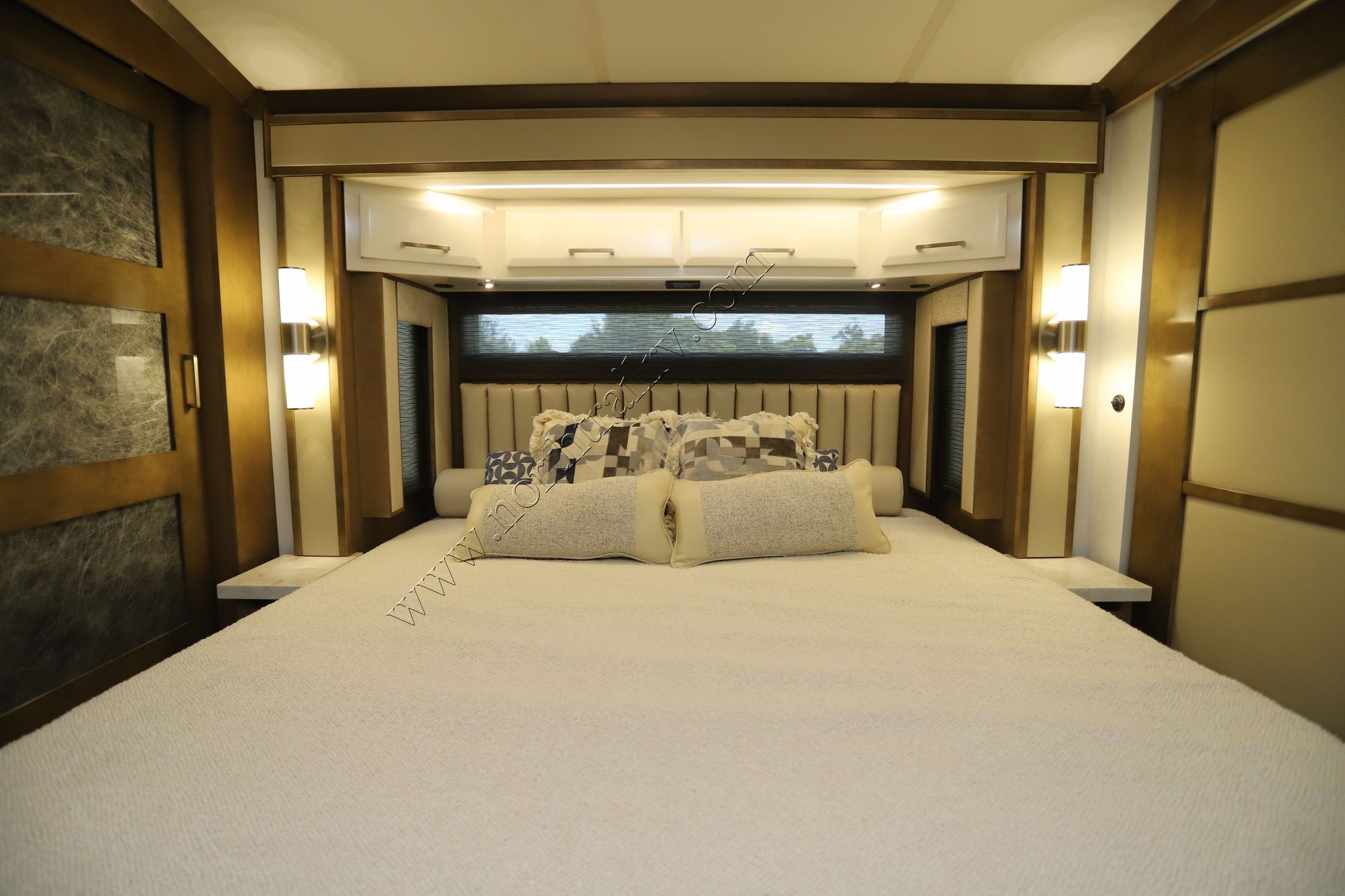 New 2026 Newmar New Aire 3543 Class A  For Sale