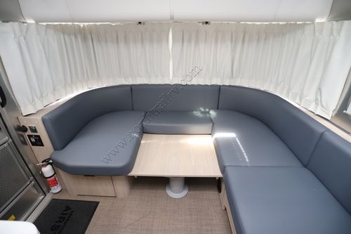 2026 Airstream Globetrotter 27FB