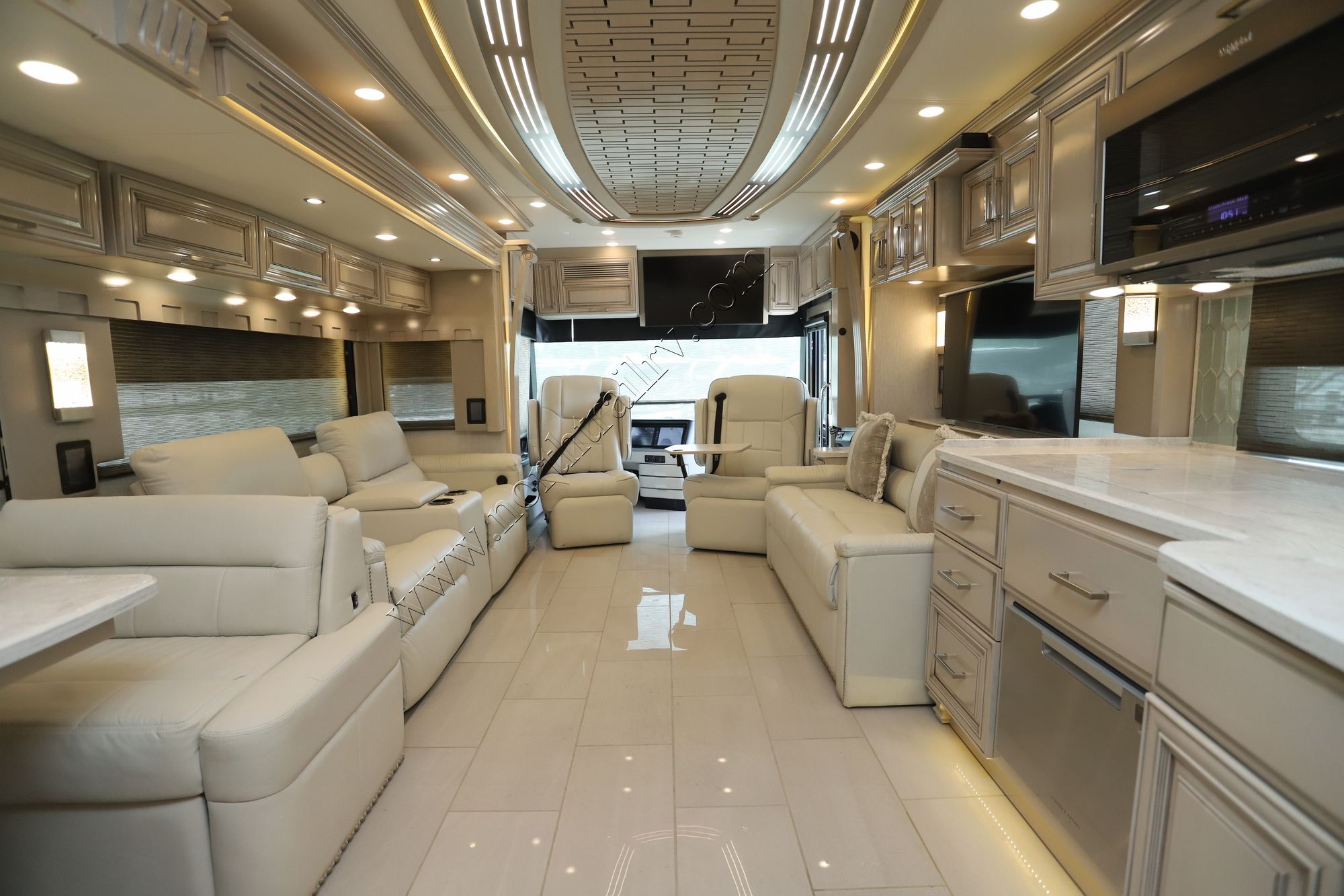 Used 2022 Newmar London Aire 4551 Class A  For Sale