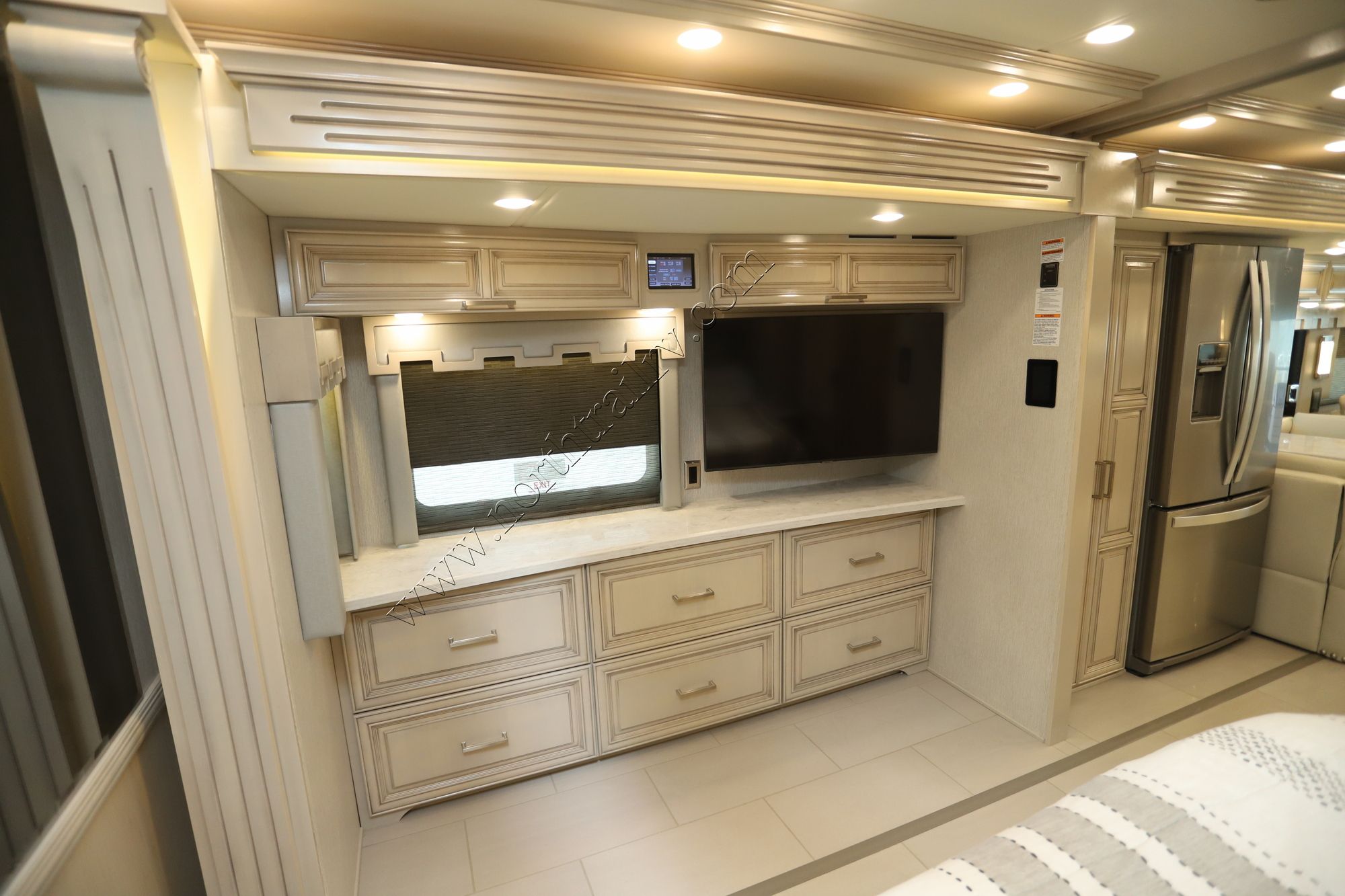 Used 2022 Newmar London Aire 4551 Class A  For Sale