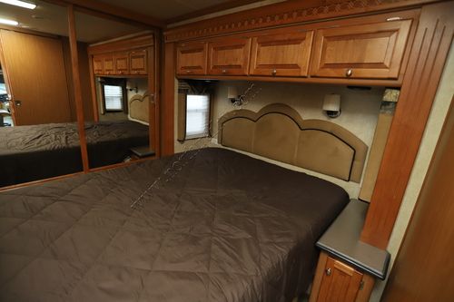 2007 Tiffin Motor Homes Phaeton 35DH