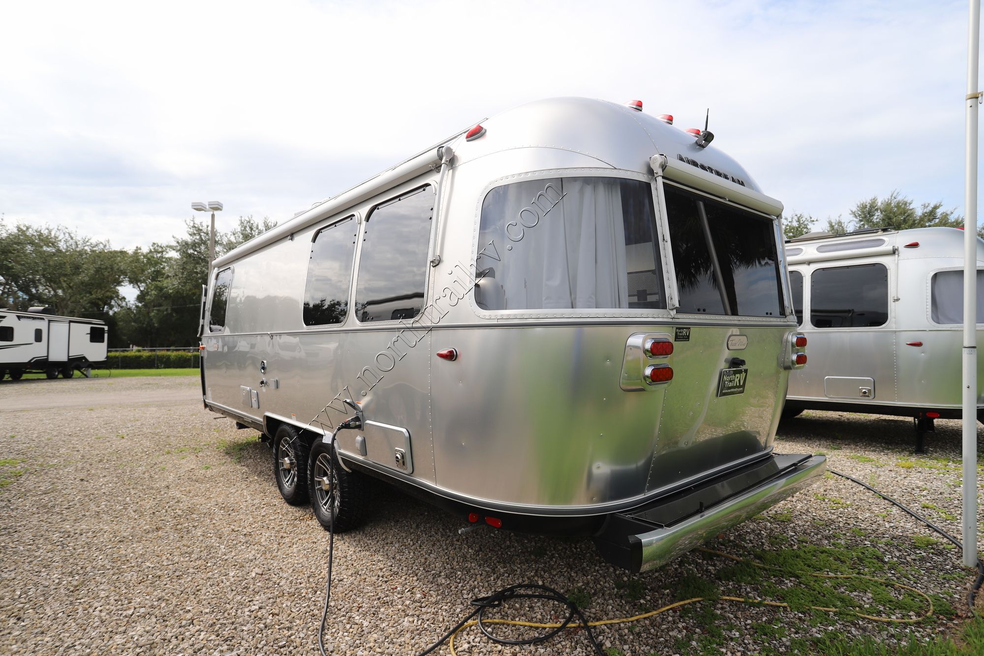 2024 Airstream Tradewind 25FB Travel Trailer Used  For Sale