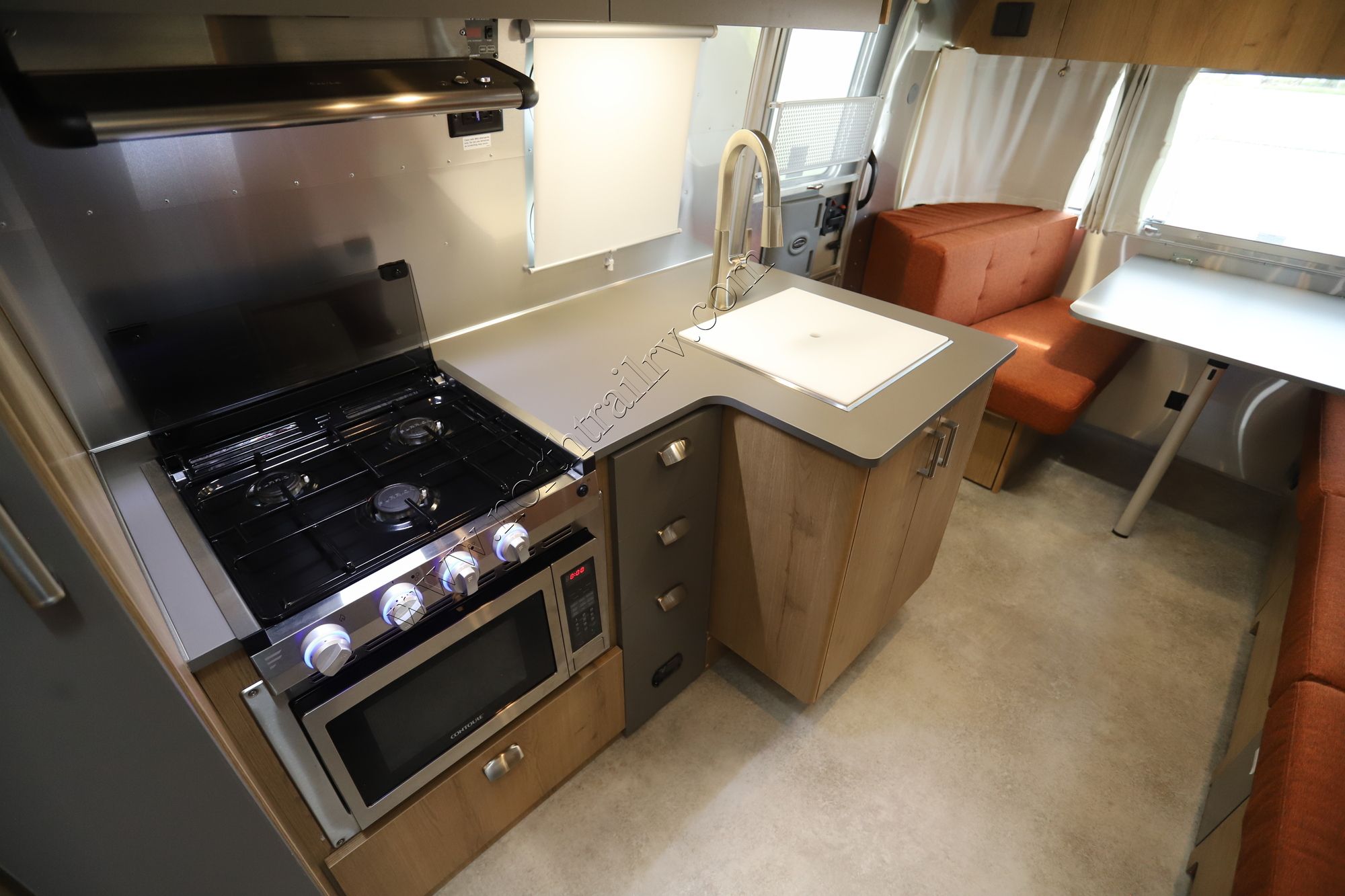 2024 Airstream Tradewind 25FB Travel Trailer Used  For Sale