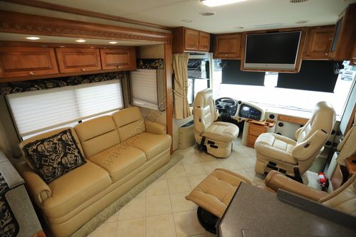 2007 Tiffin Motor Homes Phaeton 35DH