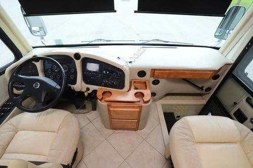 2007 Tiffin Motor Homes Phaeton 35DH