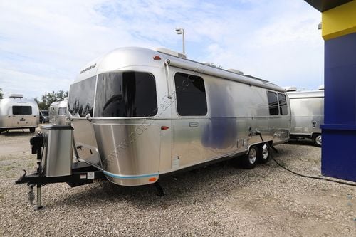 2026 Airstream Globetrotter 27FB