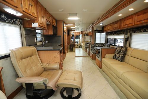 2007 Tiffin Motor Homes Phaeton 35DH