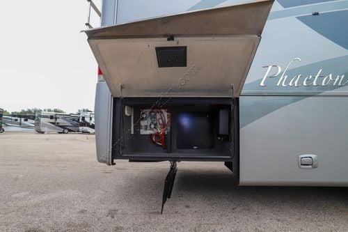 2007 Tiffin Motor Homes Phaeton 35DH
