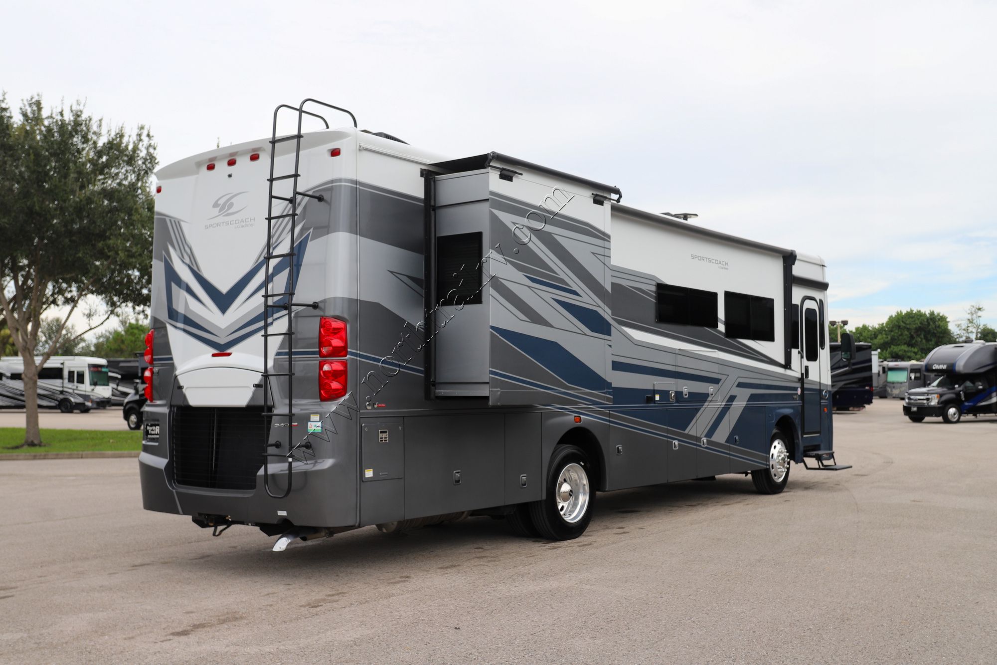 Used 2024 Coachmen Sportscoach Srs 341SA Class A  For Sale
