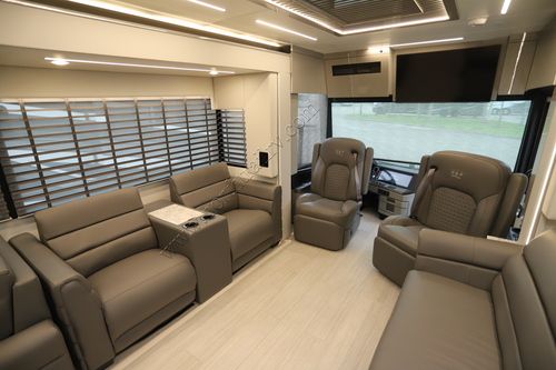 2026 Newmar King Aire 4531