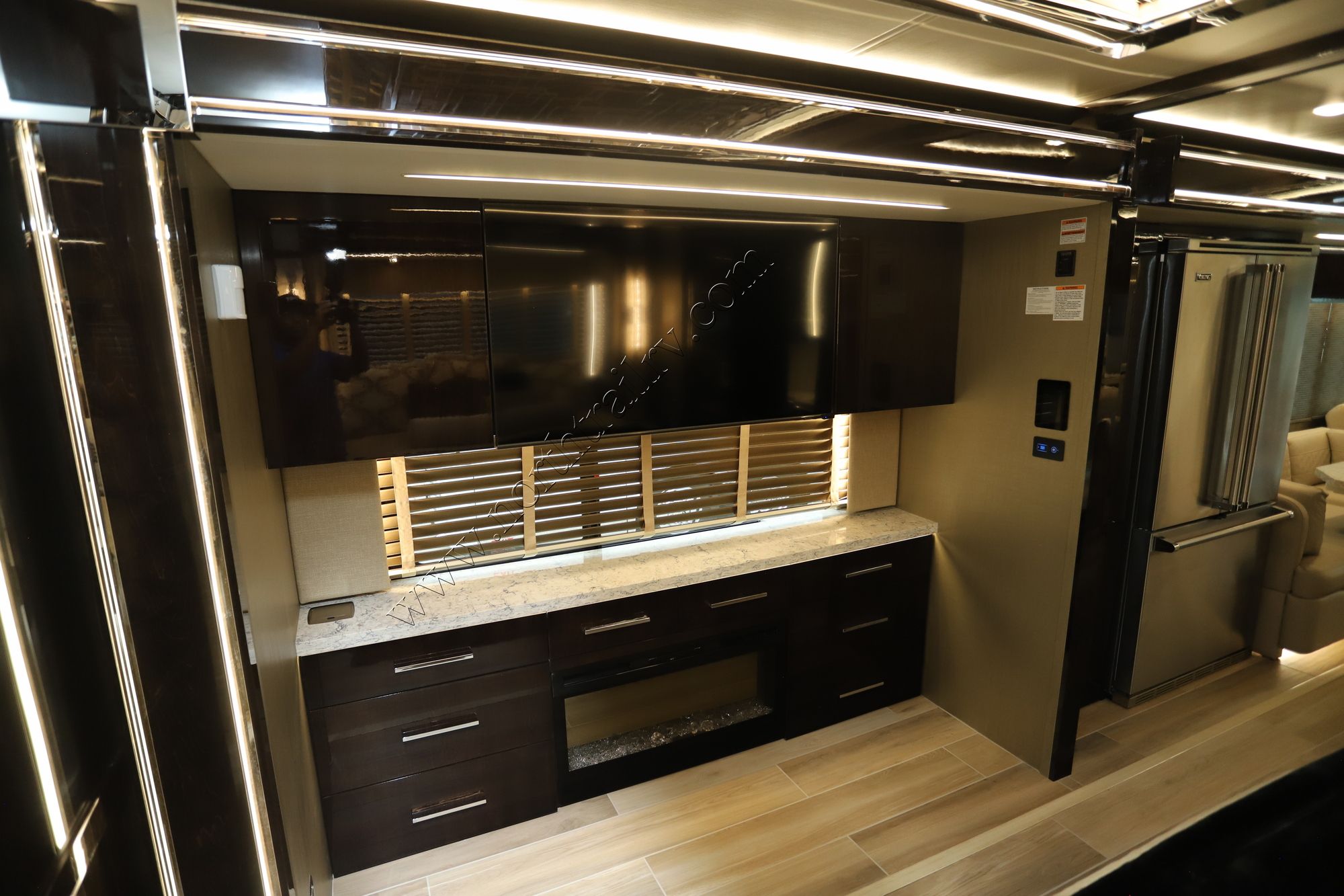 New 2025 Newmar King Aire 4531 Class A  For Sale