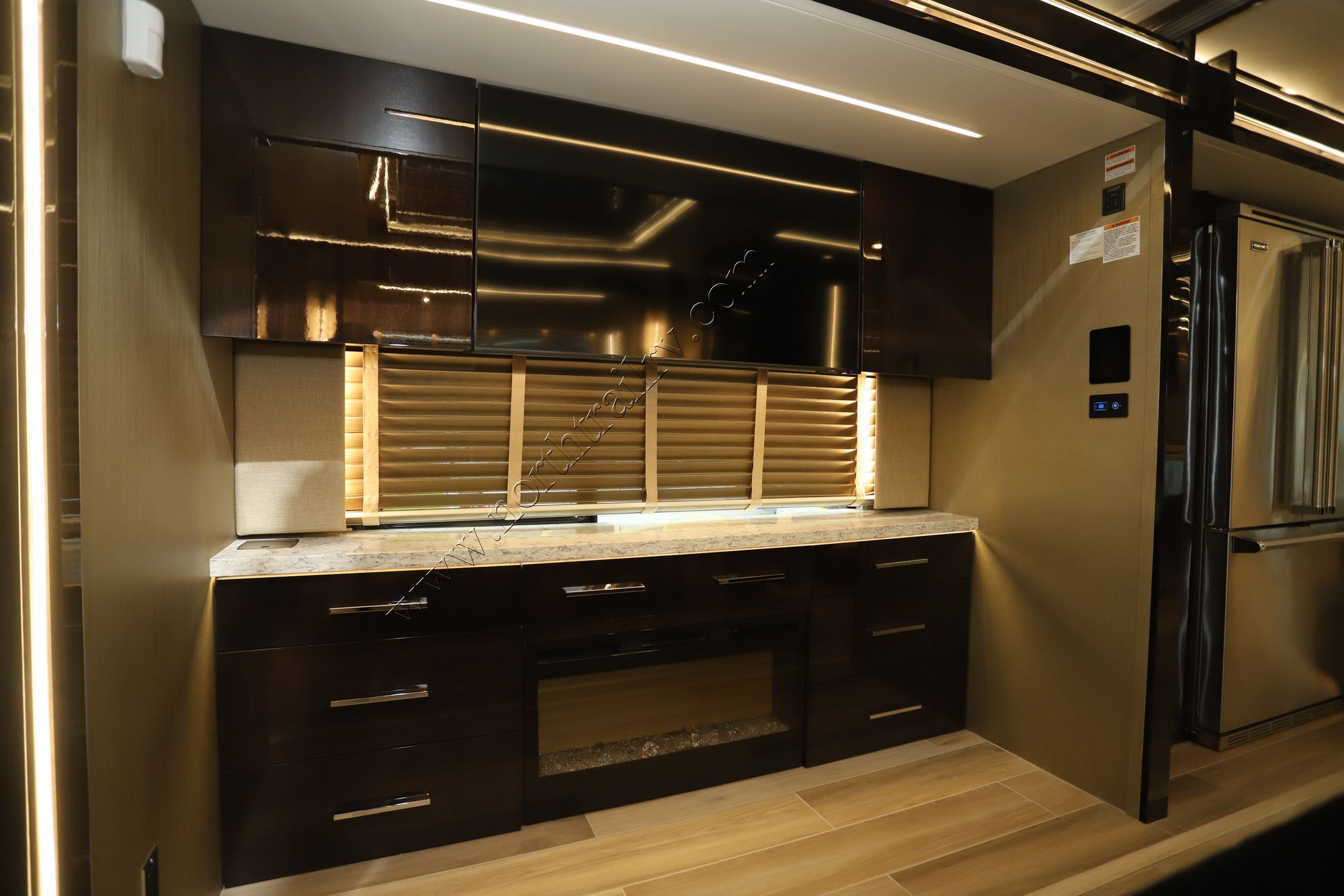 New 2025 Newmar King Aire 4531 Class A  For Sale