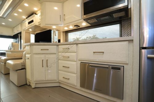 2022 Newmar New Aire 3543