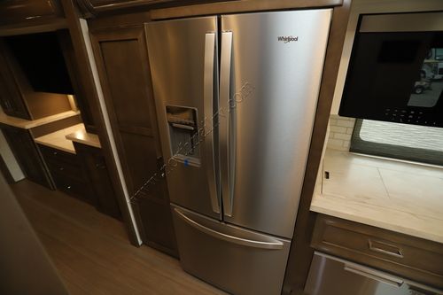 2026 Newmar Supreme Aire 3827
