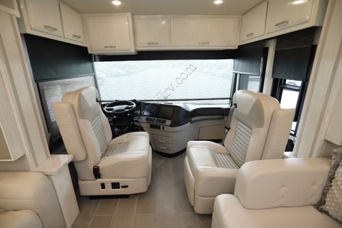 2022 Newmar New Aire 3543