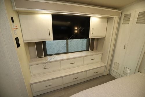 2022 Newmar New Aire 3543