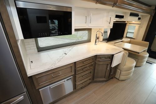 2026 Newmar Supreme Aire 3827