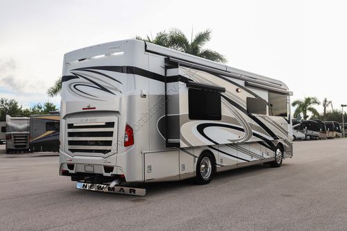 2022 Newmar New Aire 3543