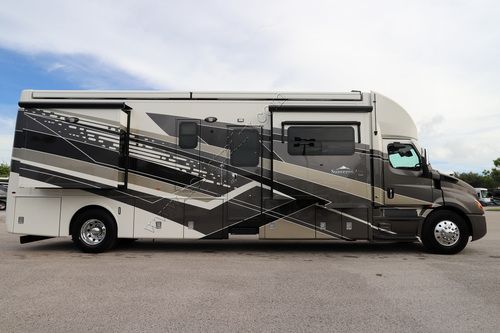 2026 Newmar Supreme Aire 3827